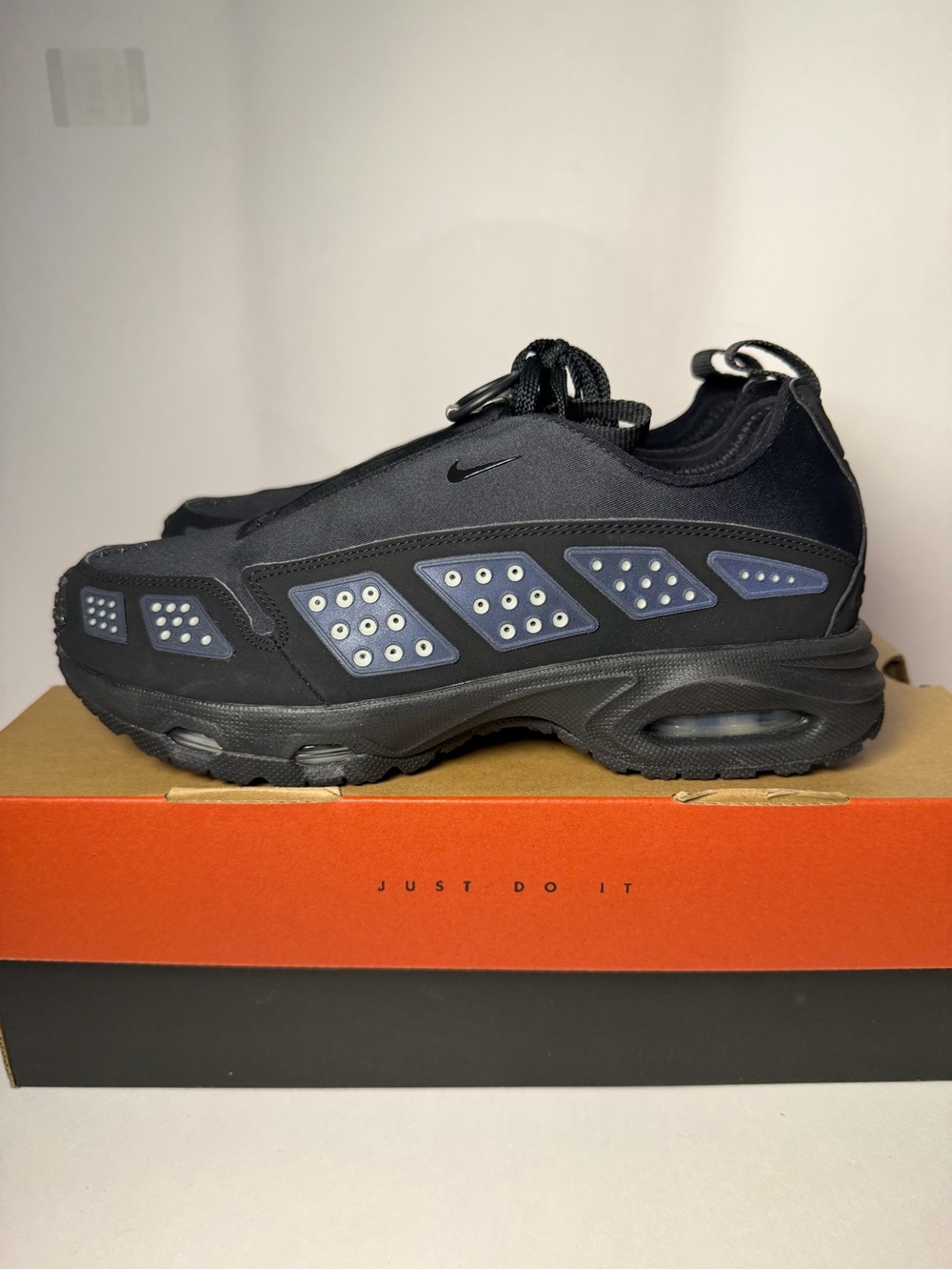 Nike Women’s Air Max SNDR Black Sneakers